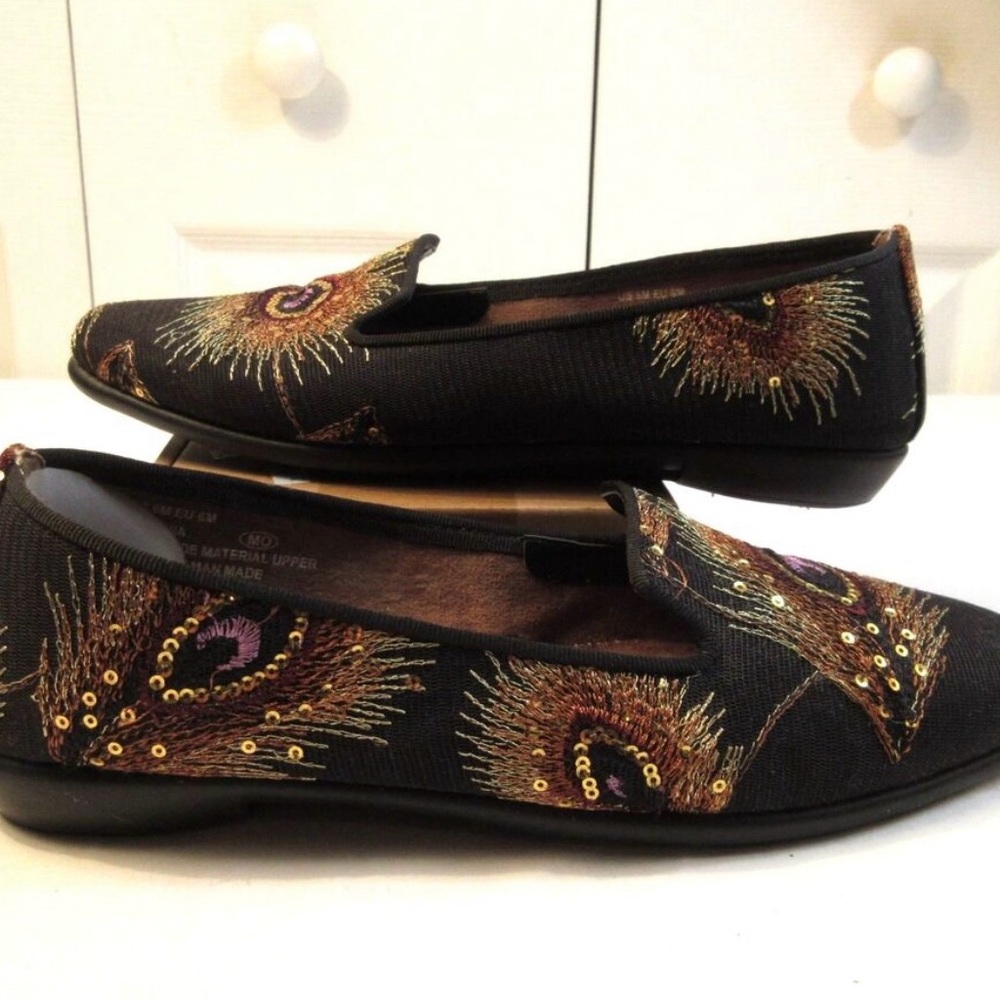 Women's Aerosoles Betunia Black Metal Feather Slip-On Shoes US Size 8